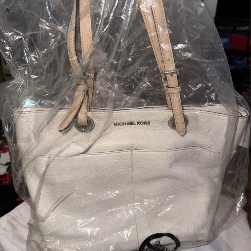 Michael Kors White Shoulder Bag with Tan Leather Trim